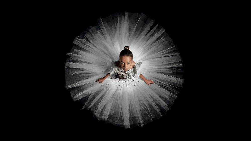 ảnh poster phim Abigail