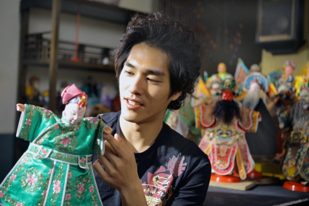 ảnh poster phim Anh Hùng Chợ Đêm (Night Market Hero)