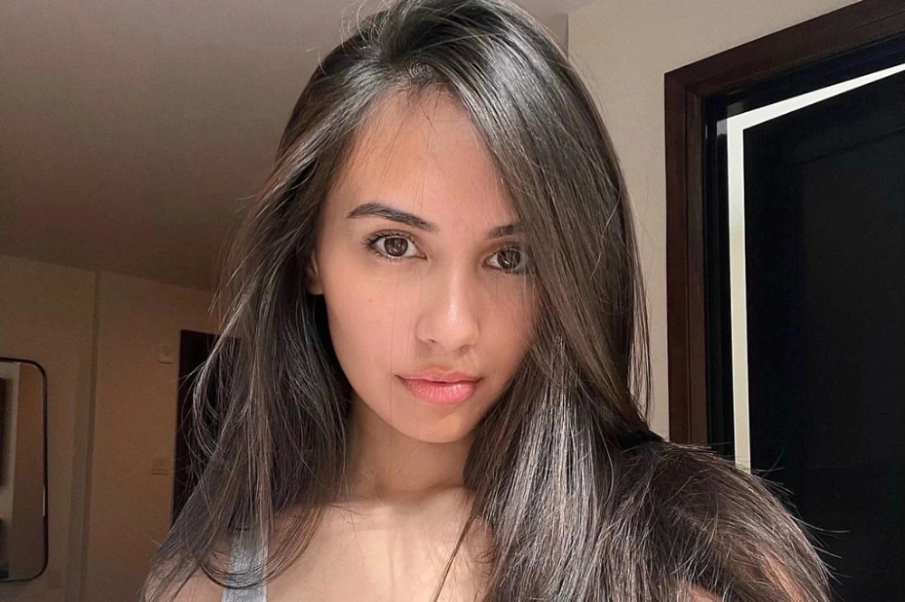 ảnh poster phim Bạn gái AI (AI Girlfriend)