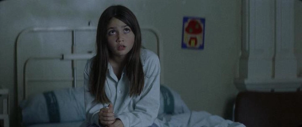 ảnh poster phim Bệnh Viện Kinh Hoàng (Fragile)