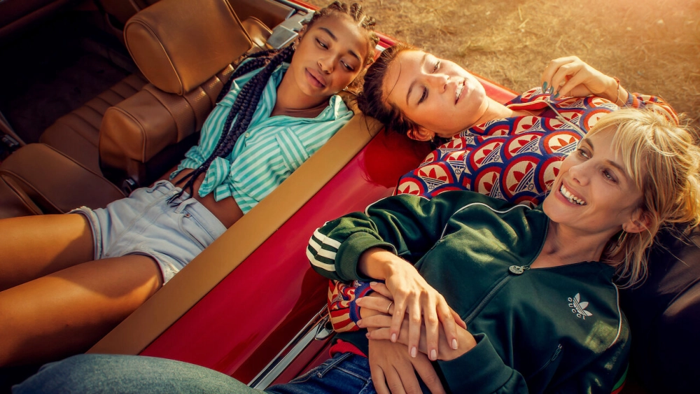 ảnh poster phim Bộ ba nữ tặc (Wingwomen)