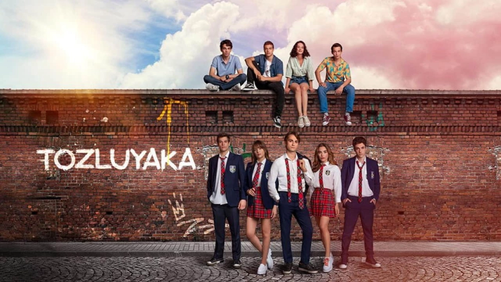 ảnh poster phim Bụi Trên Cổ Áo (Tozluyaka)