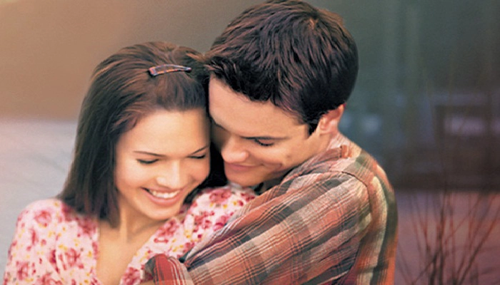 ảnh poster phim Bước Ngoặt Đáng Nhớ (A Walk to Remember)