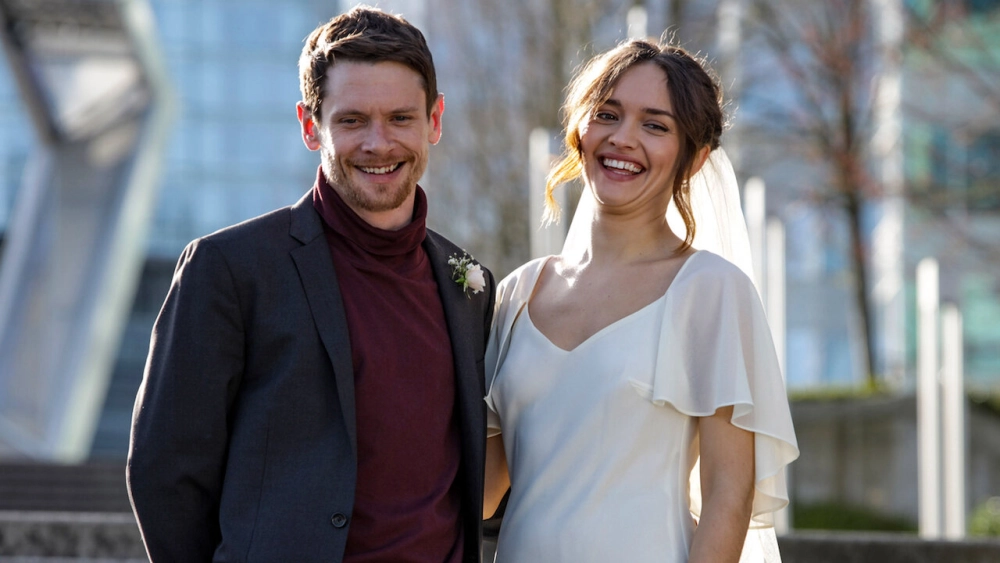 ảnh poster phim Cá nhỏ (Little Fish)