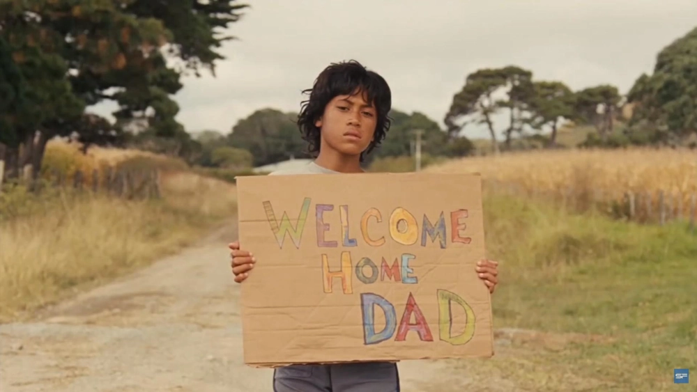 ảnh poster phim Cậu Bé (Boy)