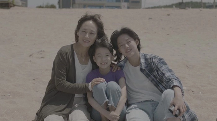 ảnh poster phim Cây Thường Xuân: Chuyện Tình Cô Giáo Và Nữ Sinh (Take Me Home)