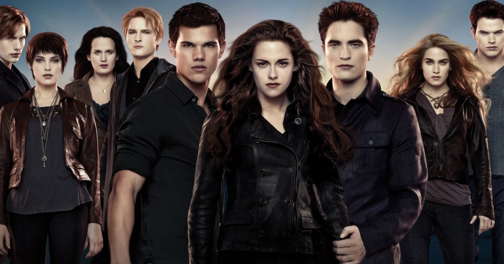 ảnh poster phim Chạng vạng: Hừng đông: Phần 2 (The Twilight Saga: Breaking Dawn: Part 2)
