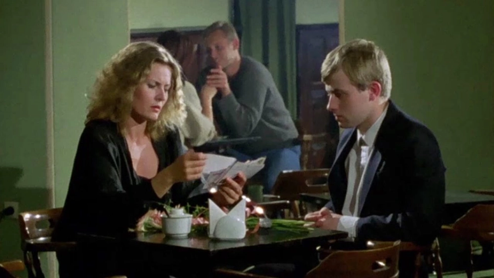 ảnh poster phim Chuyện Cô Hàng Xóm (A Short Film About Love)