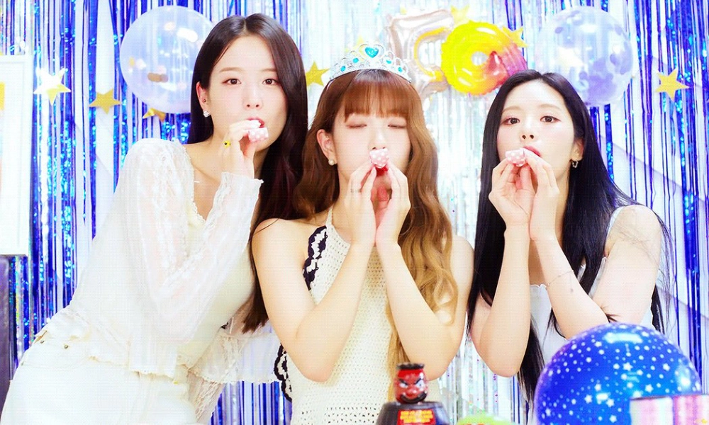 ảnh poster phim Cô Vợ Ướt Át (축축한 꽃 개화해버린 와이프)