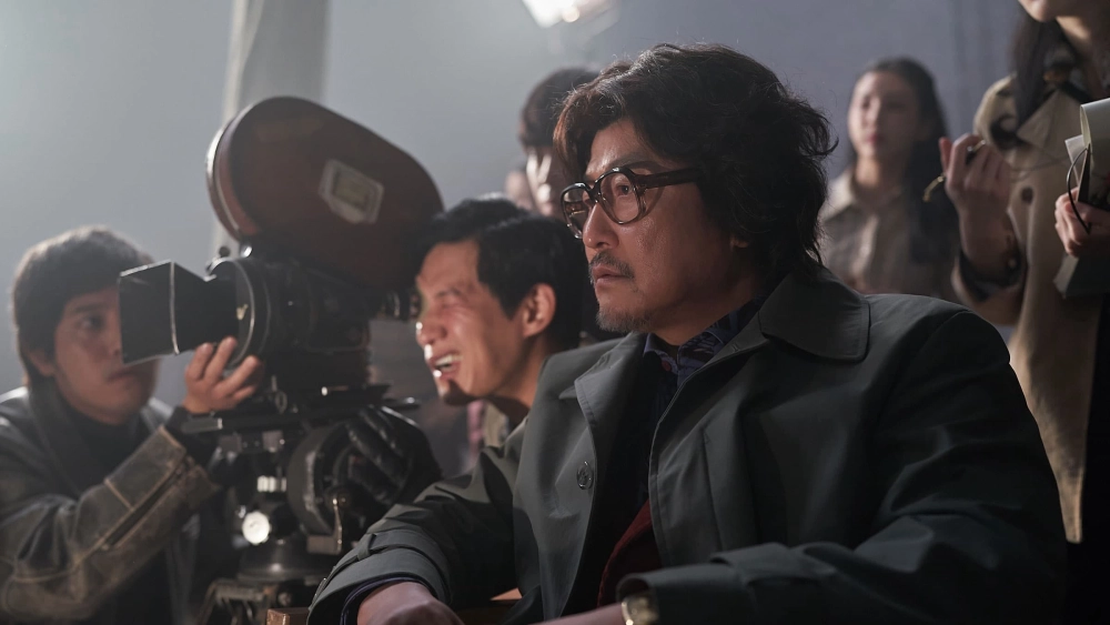 ảnh poster phim Cú Máy Ăn Tiền (Cobweb)