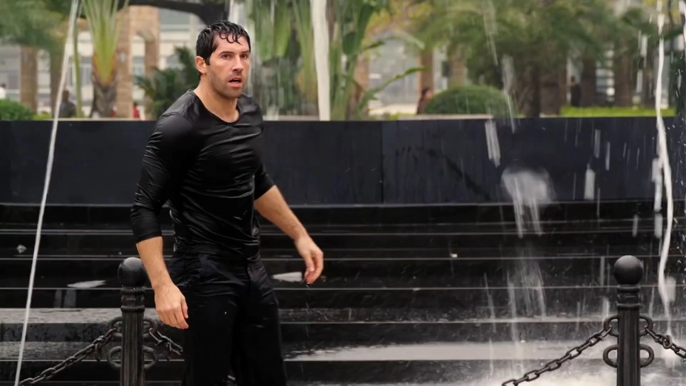 ảnh poster phim Đêm Hoàng Đạo (Abduction)