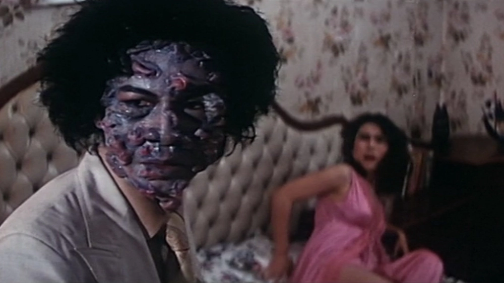 ảnh poster phim Devil Fetus