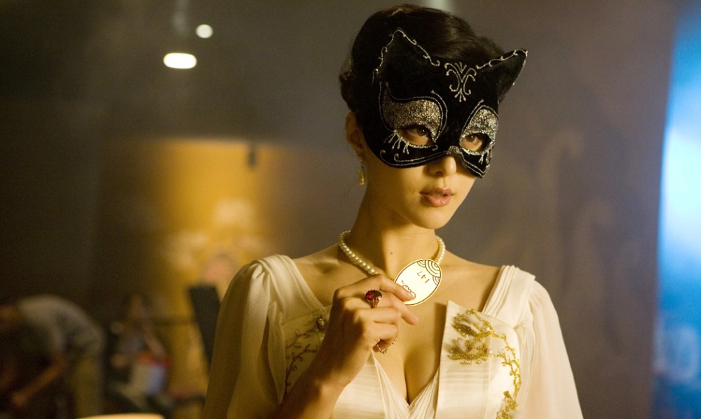 ảnh poster phim Đông Phong Vũ (East Wind Rain)