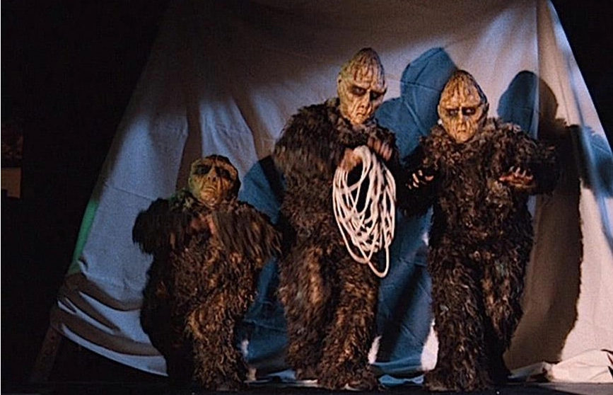 ảnh poster phim Đừng Sợ Bóng Tối (Don't Be Afraid of the Dark)