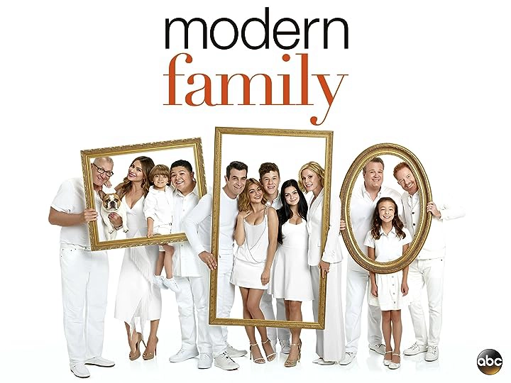 ảnh poster phim Gia Đình Hiện Đại (Phần 8) (Modern Family (Season 8))