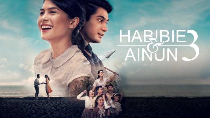 ảnh poster phim Habibie & Ainun 3