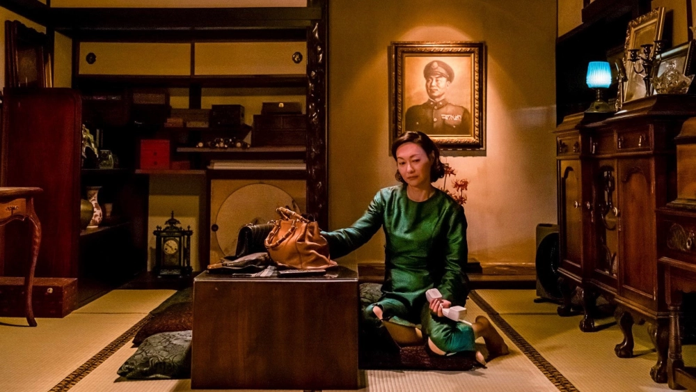 ảnh poster phim Huyết Quan Âm (The Bold, the Corrupt and the Beautiful)