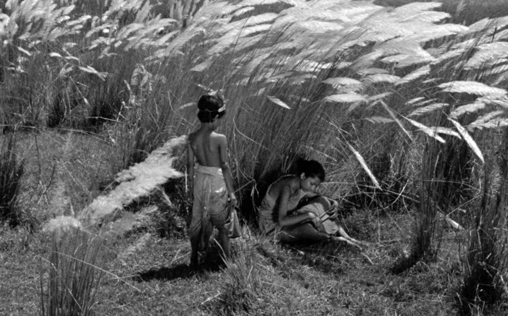 ảnh poster phim Khúc hát của những con đường (Pather Panchali)
