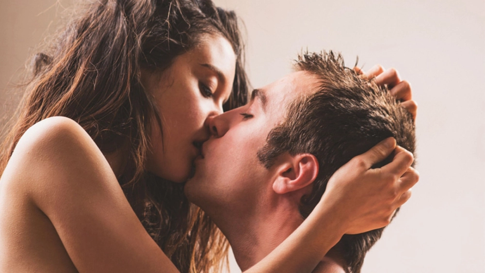 ảnh poster phim Loving