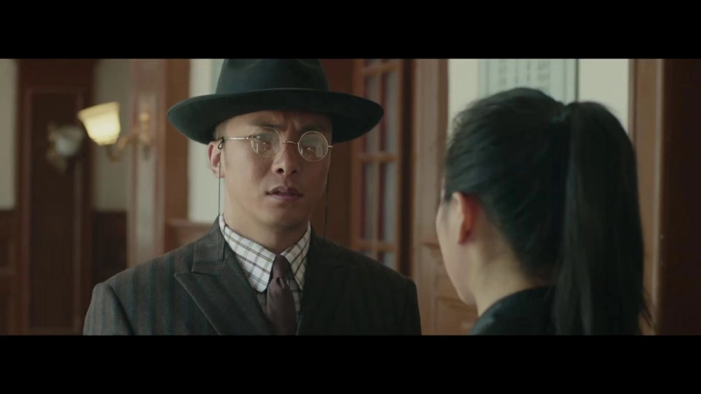 ảnh poster phim Mãnh Hổ Ngửi Tường Vi: Độc Hành Kỳ Đạo (Tiger And Flower: The Man In Paintings)