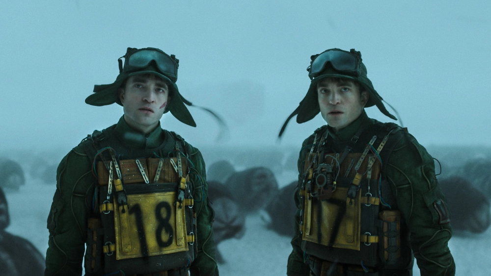 ảnh poster phim Mickey 17