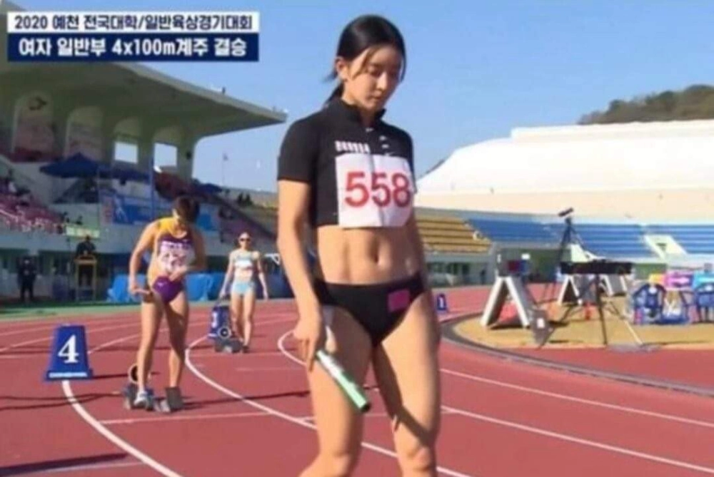 ảnh poster phim Mối Tình Vụng Trộm Của Nữ Vận Động Viên (탄력 넘치는 여자 육상 유망주와 퍽퍽한 정사)