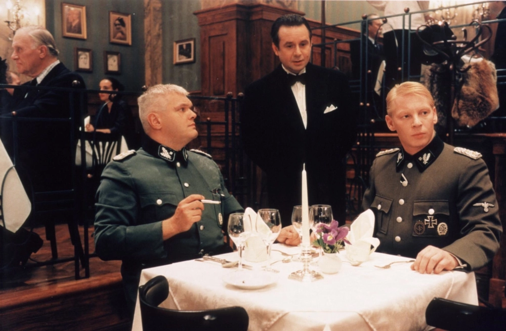 ảnh poster phim Ngày Chủ Nhật U Sầu – Một Ca Khúc Của Tình Yêu Và Cái Chết (The Piano Player)