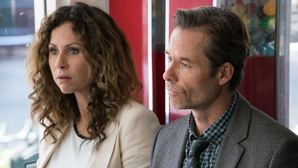 ảnh poster phim Spinning Man