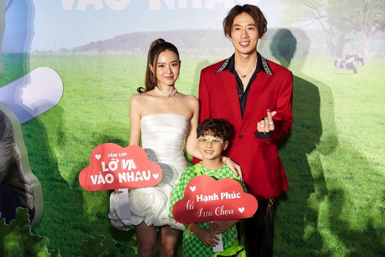 ảnh poster phim Tâm LOF - Lỡ Va Vào Nhau