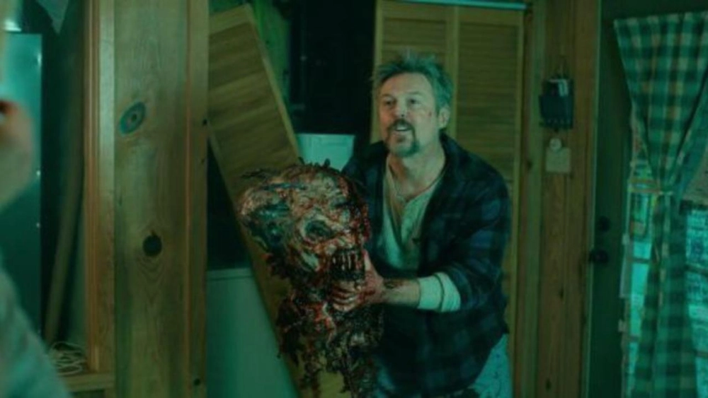 ảnh poster phim Thợ Săn Quái Thú (Alien Hunter - Welcome To Willits)