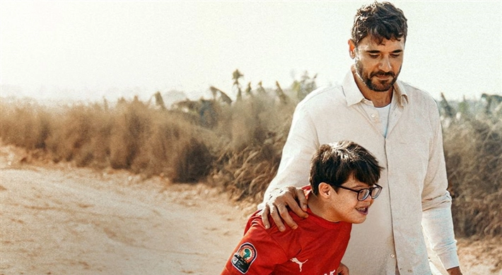 ảnh poster phim Trong tình yêu... và cuộc sống (Love, Life & Everything in Between)