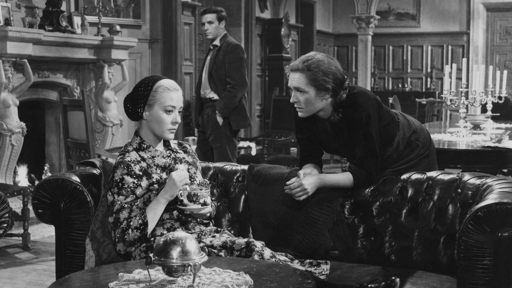 ảnh poster phim Viridiana