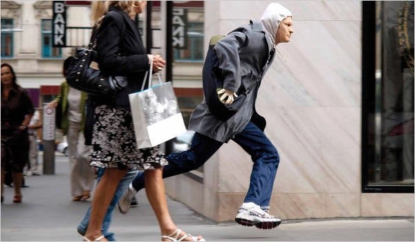 ảnh poster phim Vương tử tranh quyền (The Robbers)