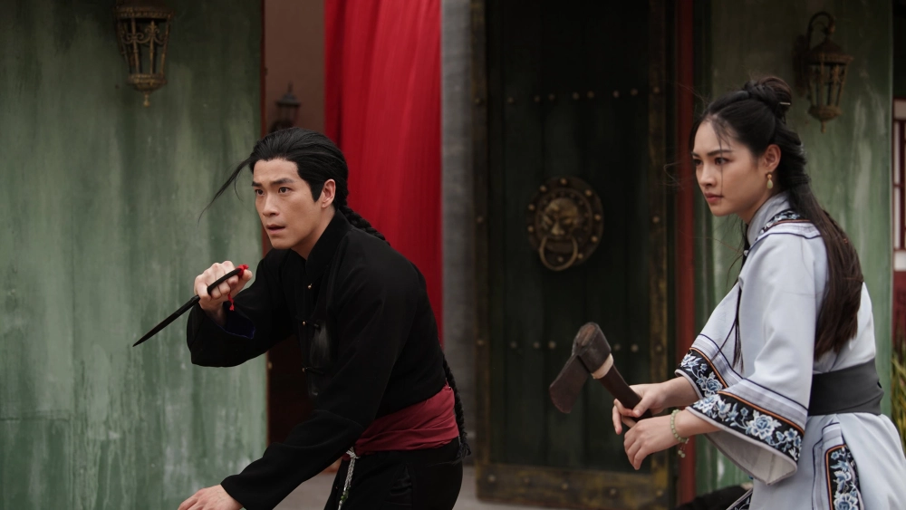 ảnh poster phim Xuyên Không Cải Mệnh Gia Tộc (Chinatown Cha Cha)