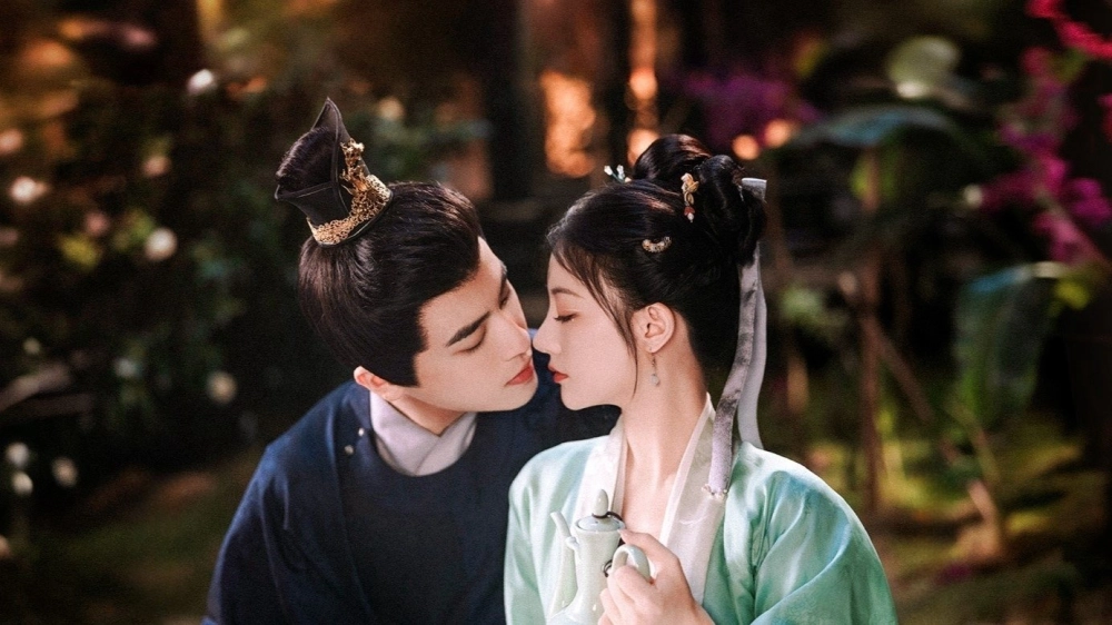 ảnh poster phim Hoa Xuân Ẩn Mình