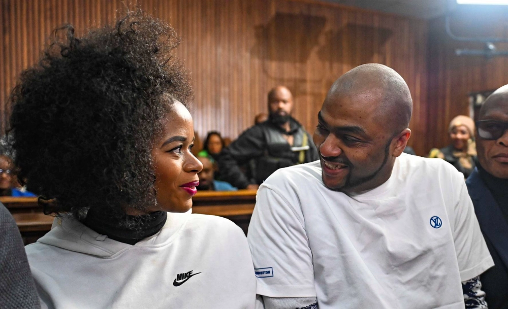 ảnh poster phim Người đẹp và đồng phạm Bester