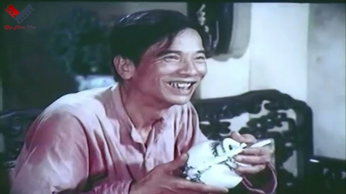 ảnh poster phim Chiếc Bình Tiền Kiếp