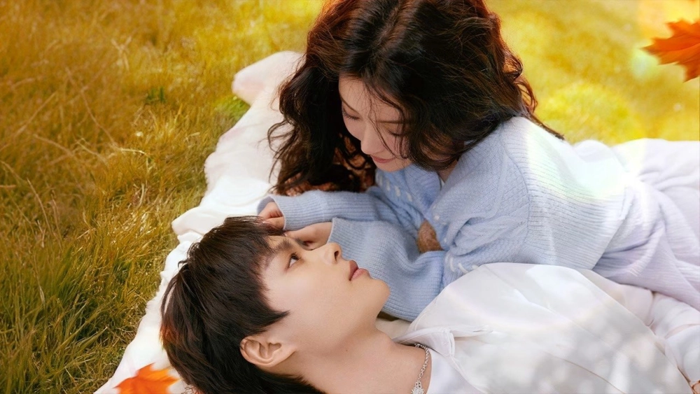 ảnh poster phim Khi Ánh Sao Rơi Xuống Biển Hoa