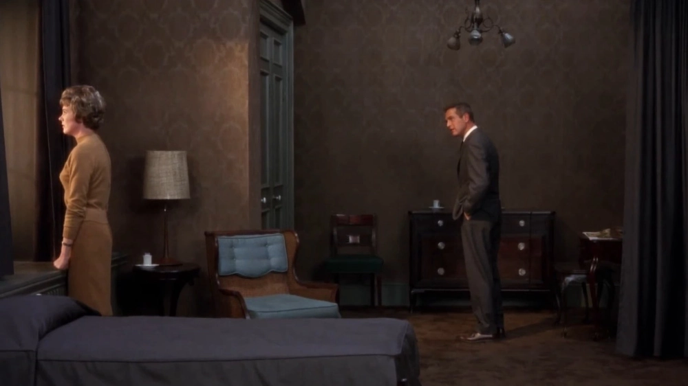 ảnh poster phim Rèm rách