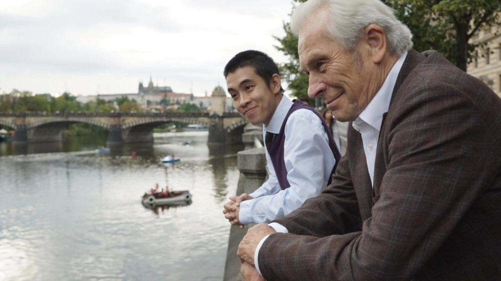 ảnh poster phim Trên mái nhà