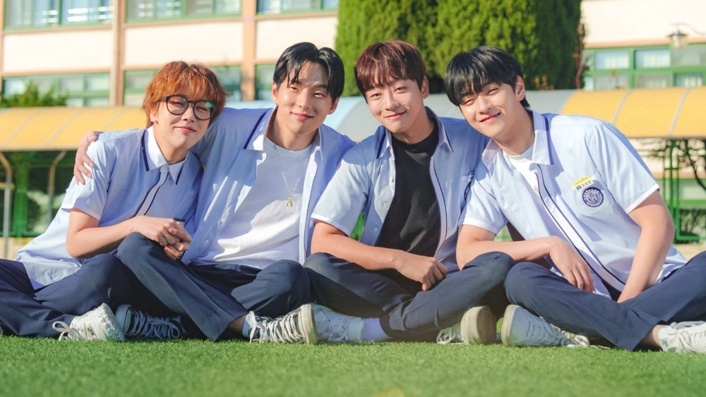 ảnh poster phim Vùng tình yêu đầu tiên