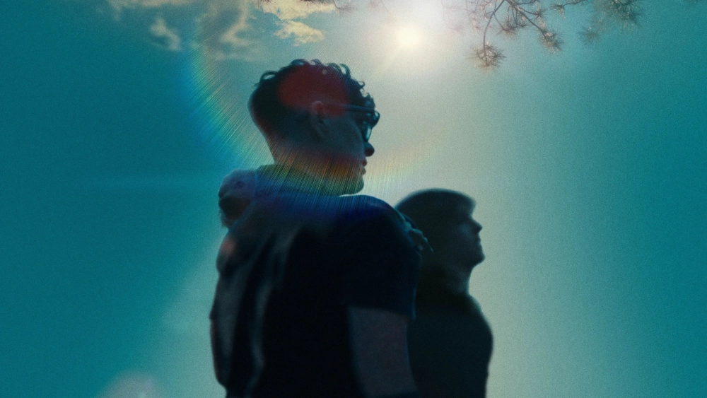 ảnh poster phim Hãy Nhìn Tôi Dưới Ánh Sáng Đẹp Nhất