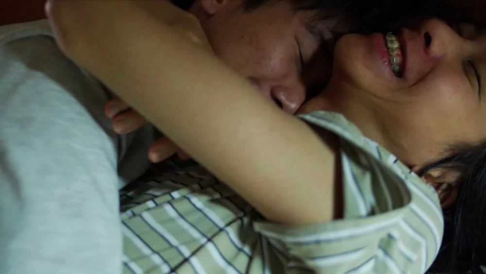 ảnh poster phim Máu nóng và cơn thịnh nộ bùng nổ