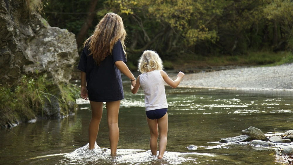 ảnh poster phim Con Đường Nội Địa