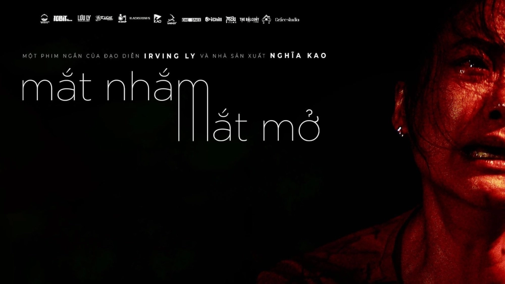 ảnh poster phim Mắt Nhắm Mắt Mở